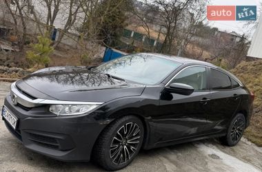 Седан Honda Civic 2016 в Киеве