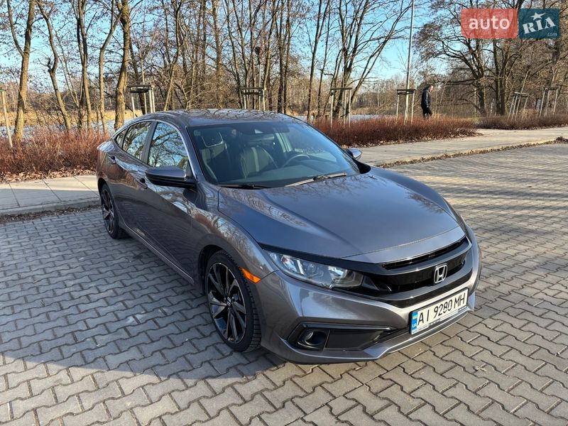 Седан Honda Civic 2019 в Ирпене