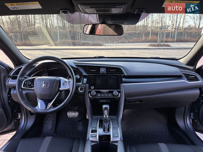 Седан Honda Civic 2019 в Ирпене