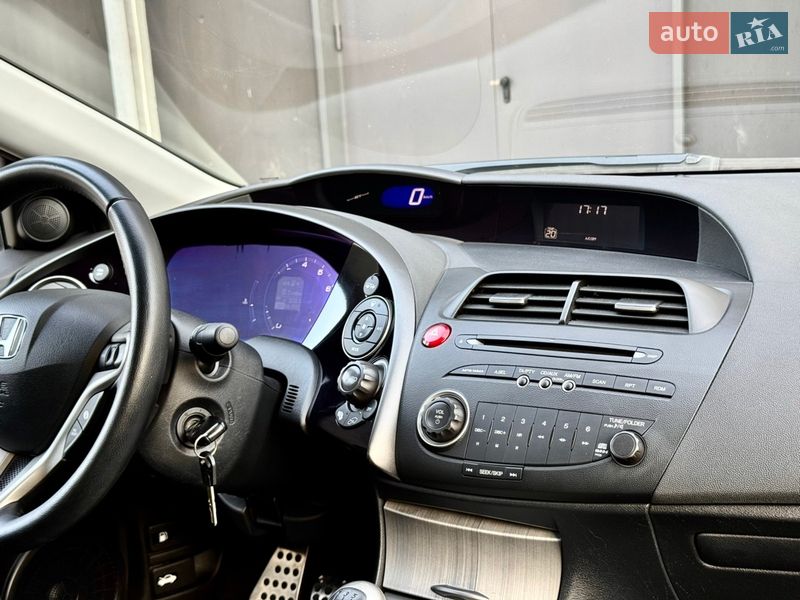 Хэтчбек Honda Civic 2008 в Киеве