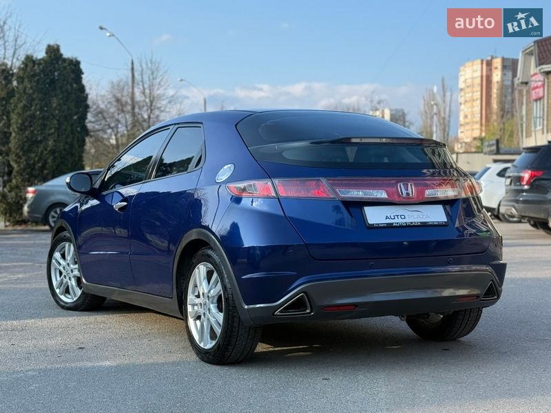 Хэтчбек Honda Civic 2009 в Одессе