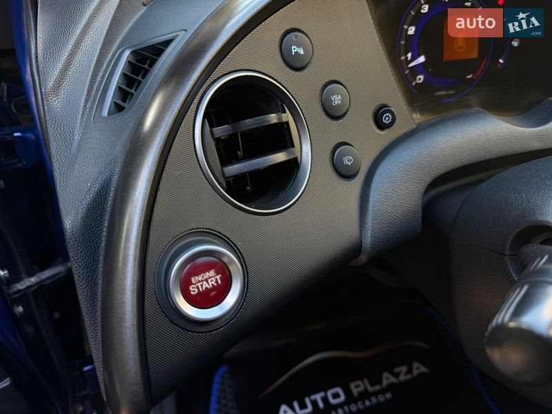 Хэтчбек Honda Civic 2009 в Одессе