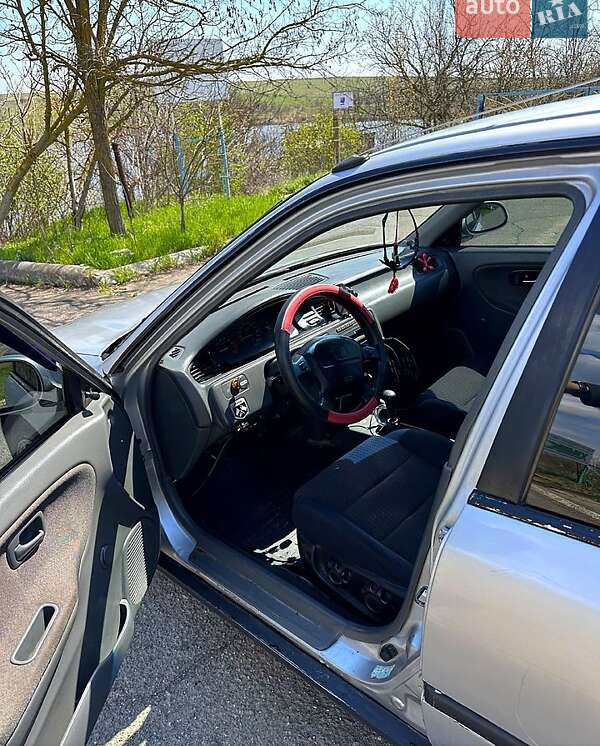 Хэтчбек Honda Civic 1994 в Одессе фото 3 Хэтчбек Honda Civic 1994 в Одессе
