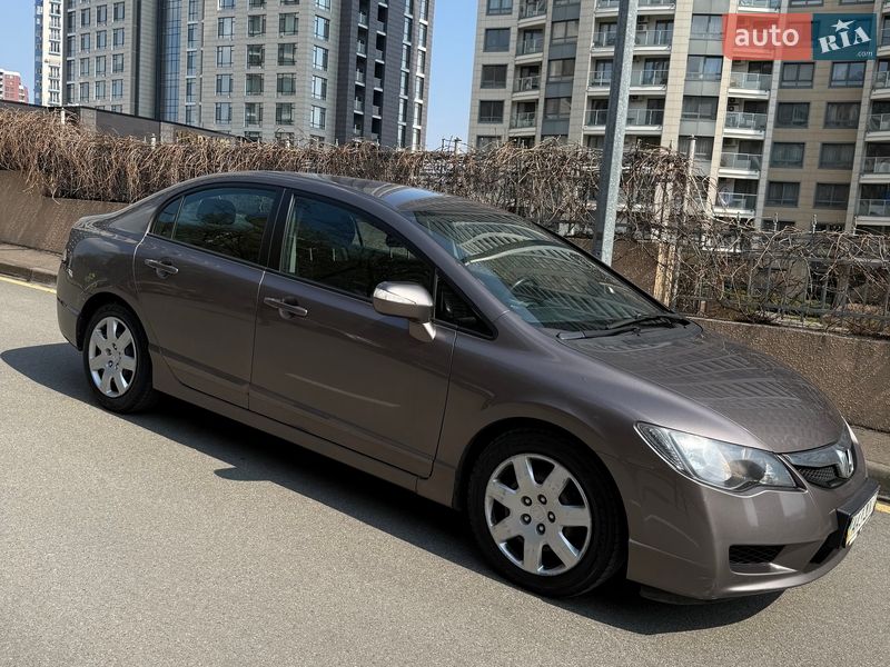 Седан Honda Civic 2011 в Києві