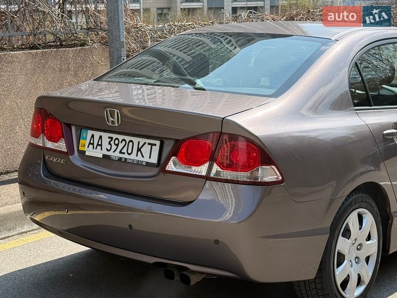Седан Honda Civic 2011 в Києві
