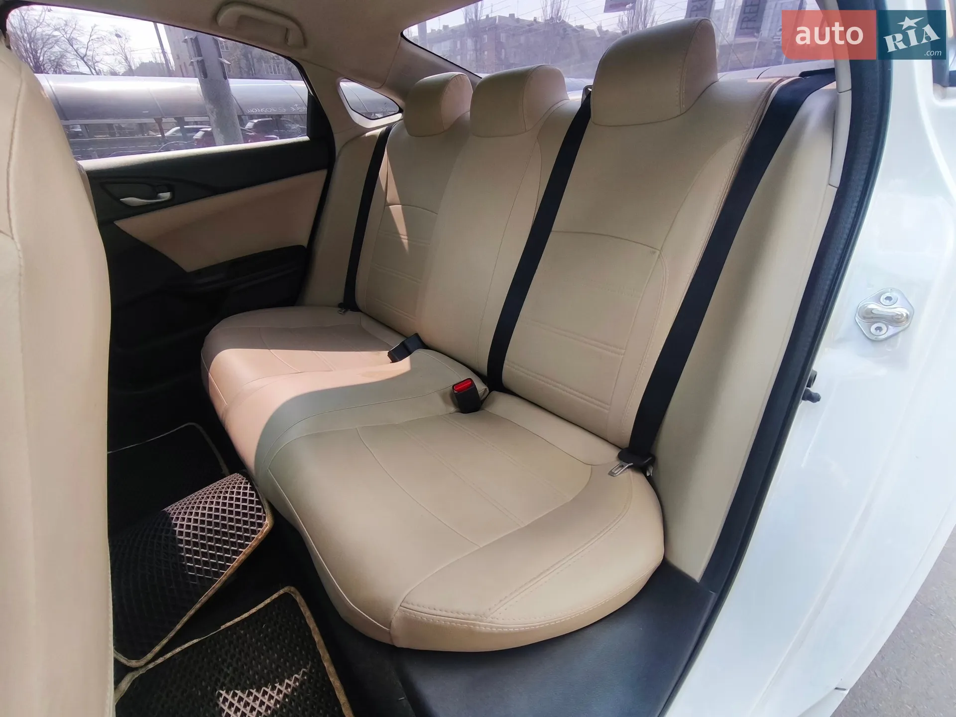 2016 Honda Civic - мініатюра 16