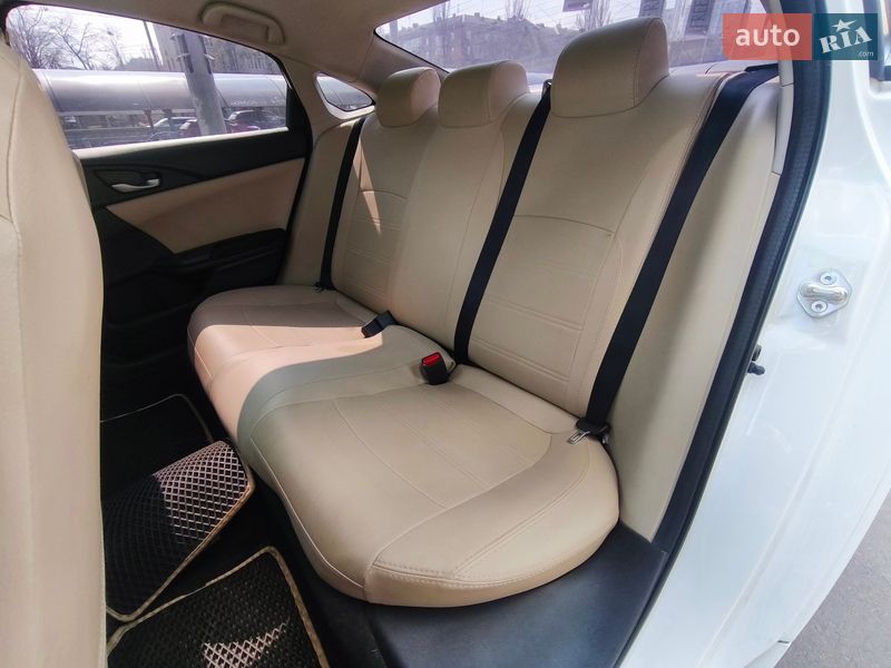 Седан Honda Civic 2016 в Киеве