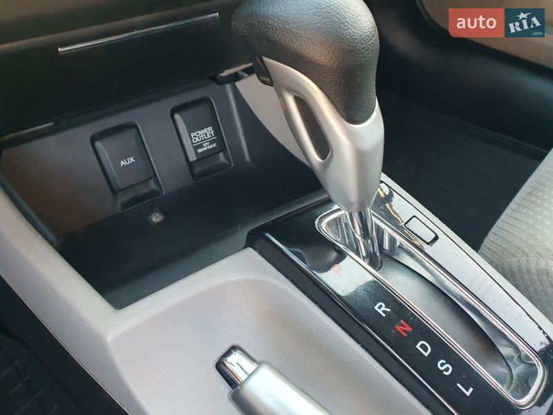 Седан Honda Civic 2013 в Киеве фото 29 Седан Honda Civic 2013 в Киеве