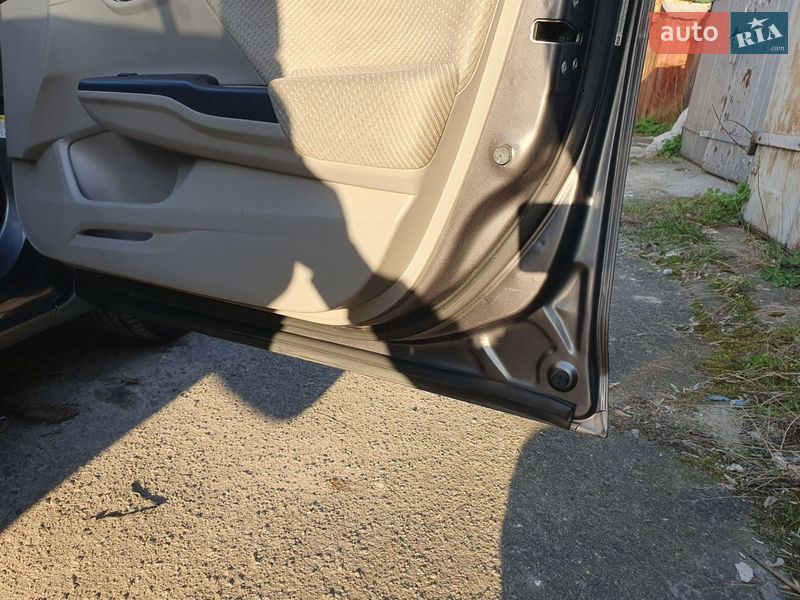 Седан Honda Civic 2013 в Киеве фото 73 Седан Honda Civic 2013 в Киеве