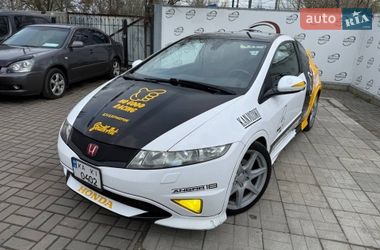 Хетчбек Honda Civic 2007 в Дніпрі