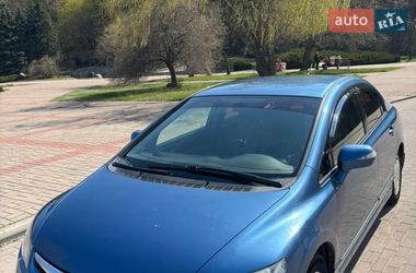 Седан Honda Civic 2006 в Каневе