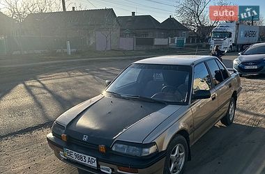 Седан Honda Civic 1988 в Белгороде-Днестровском