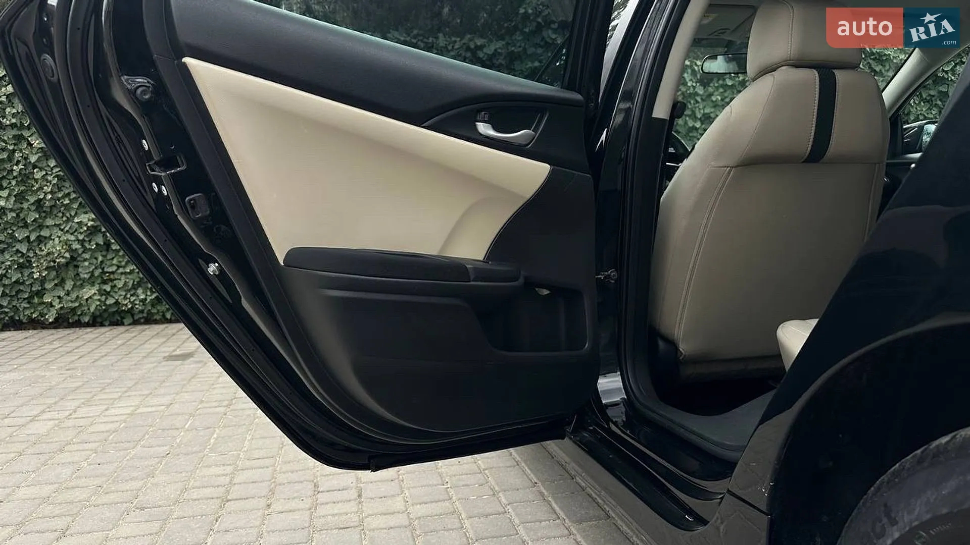 2016 Honda Civic - мініатюра 12
