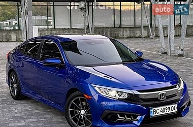 Седан Honda Civic 2016 в Львове