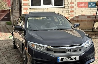 Седан Honda Civic 2016 в Киеве