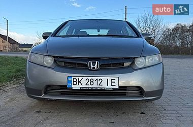 Седан Honda Civic 2008 в Львове