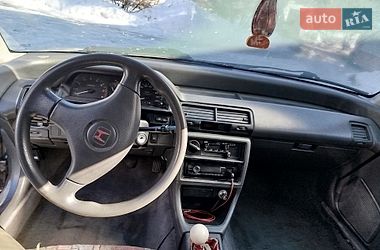 Седан Honda Civic 1988 в Ржищеве
