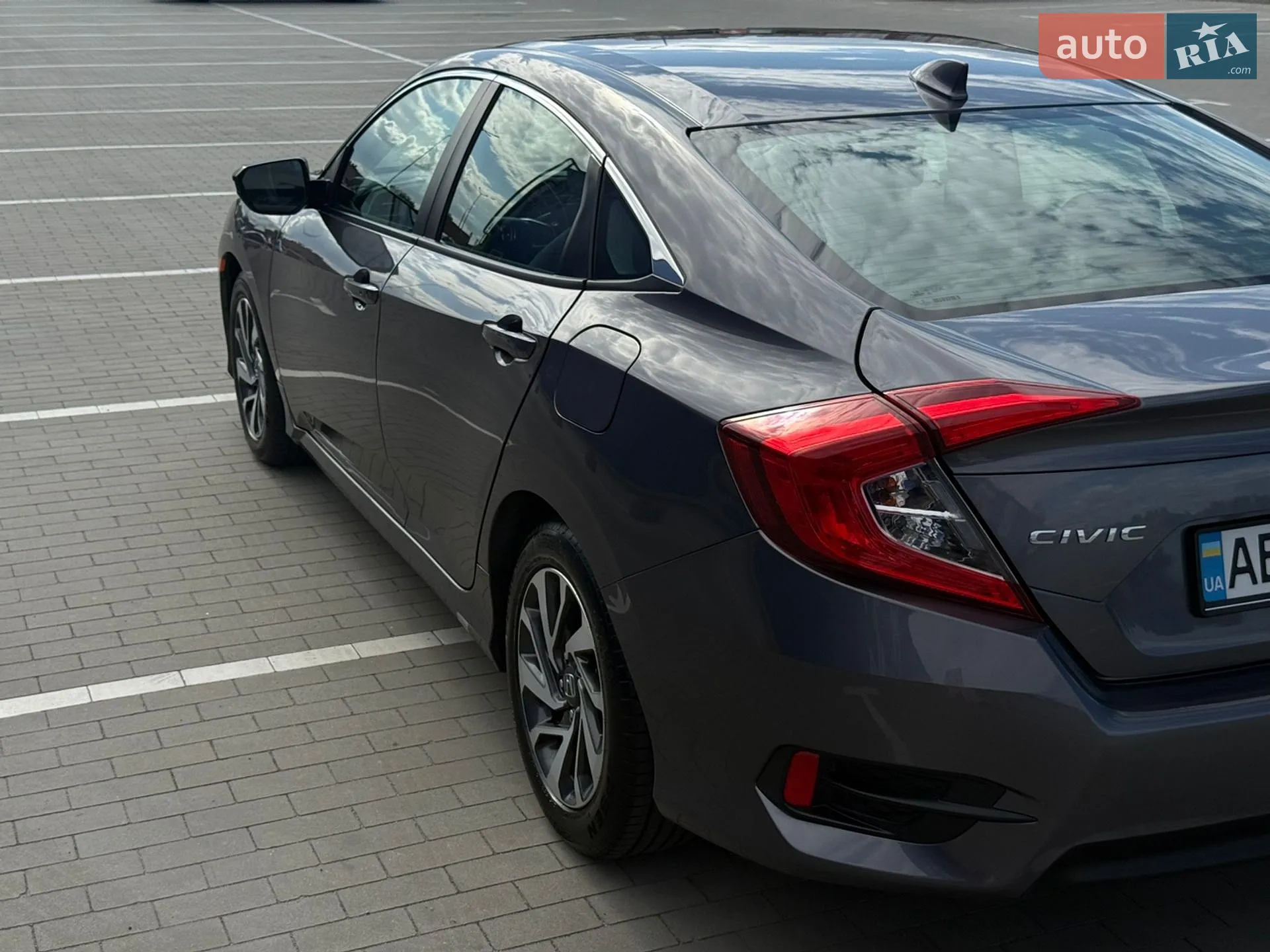 2017 Honda Civic - мініатюра 18