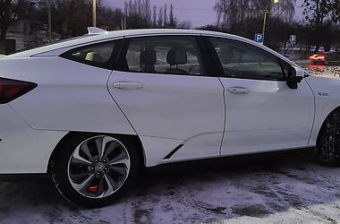 Седан Honda Clarity 2018 в Ровно