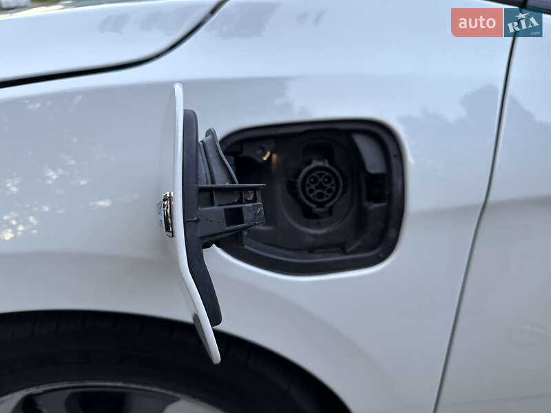 Седан Honda Clarity 2018 в Хмільнику