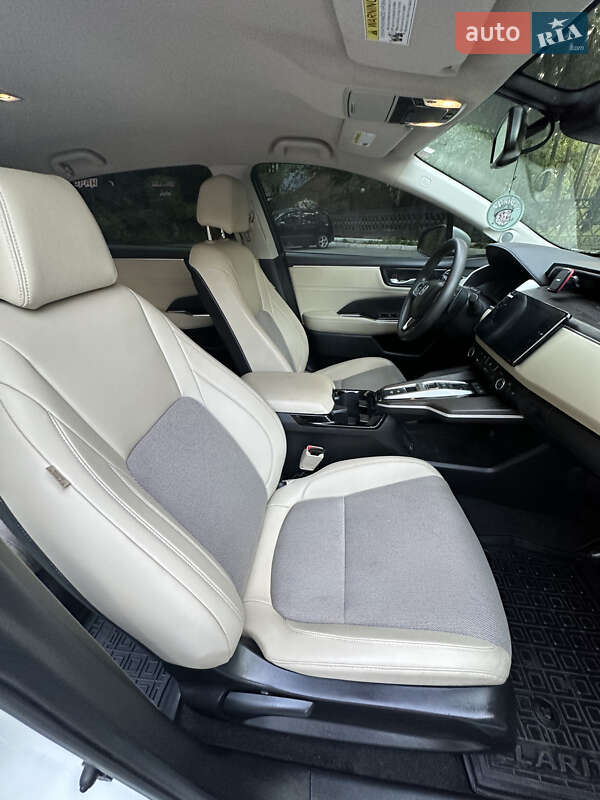 Седан Honda Clarity 2018 в Хмільнику