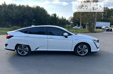 Седан Honda Clarity 2018 в Ивано-Франковске