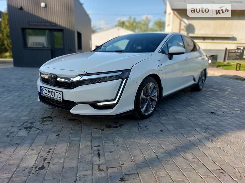 Седан Honda Clarity 2017 в Львові
