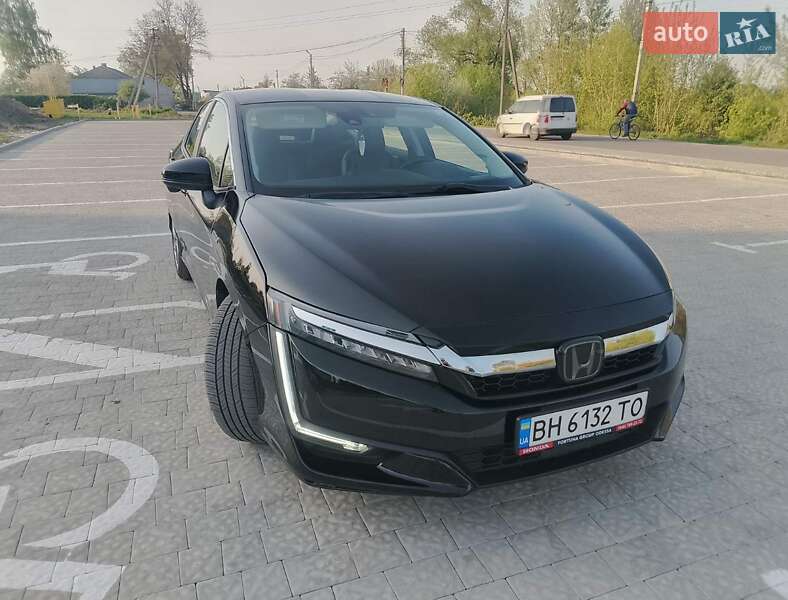 Седан Honda Clarity 2018 в Львові