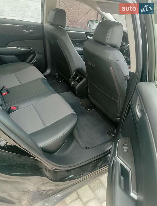 Седан Honda Clarity 2018 в Львові