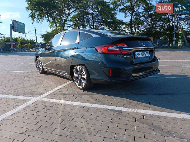 Седан Honda Clarity 2017 в Одесі