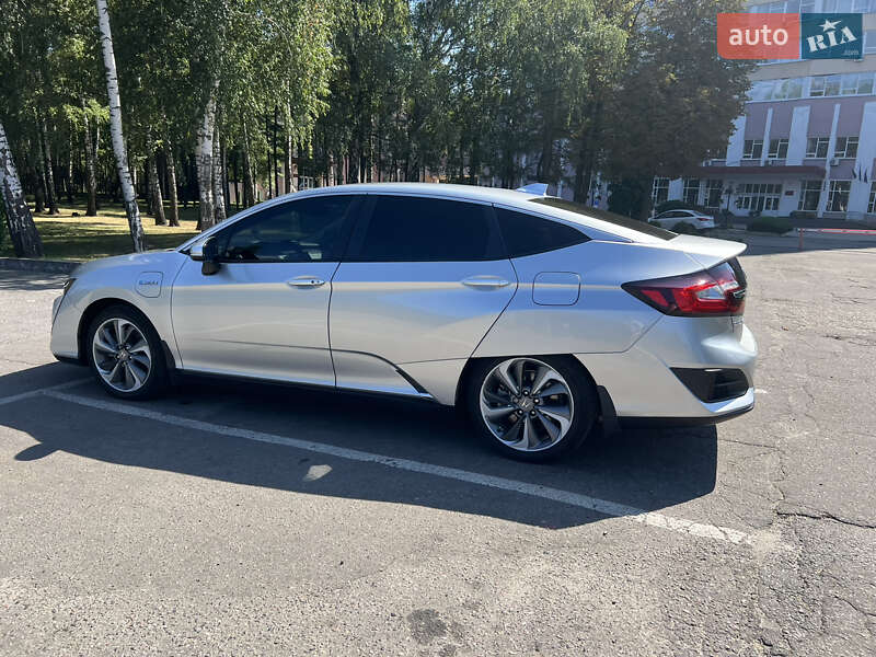 Седан Honda Clarity 2018 в Києві