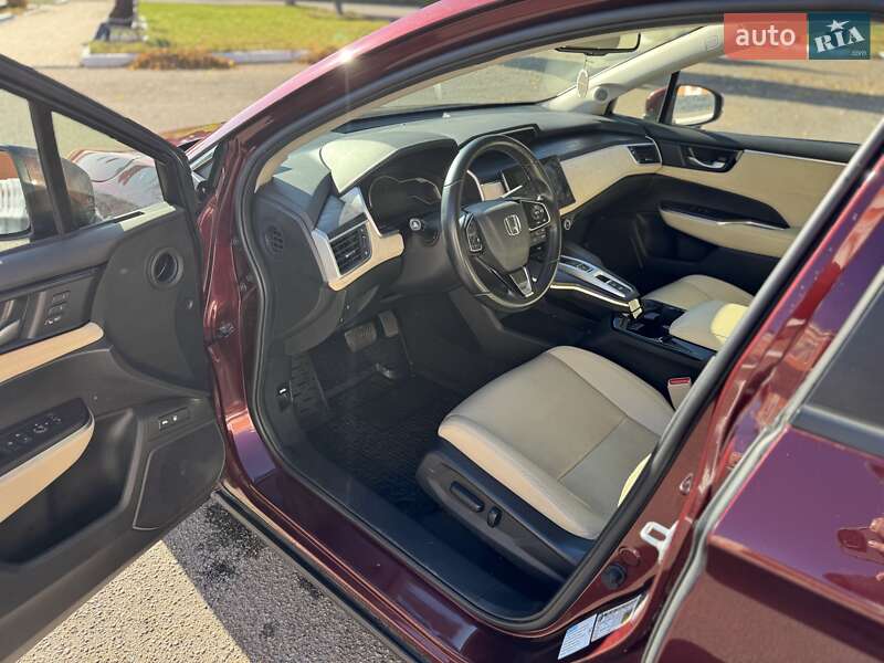 Седан Honda Clarity 2018 в Хмельнике