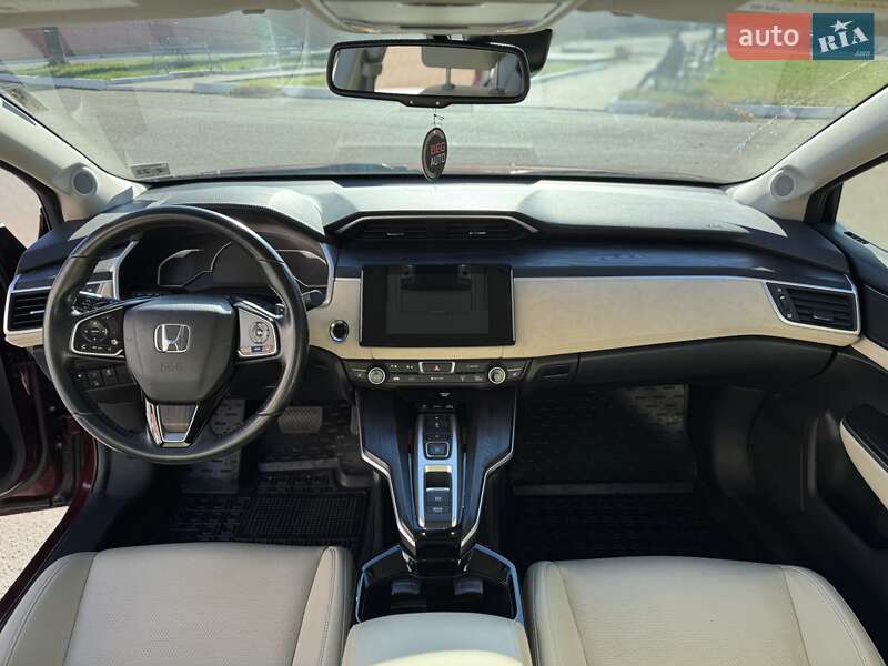 Седан Honda Clarity 2018 в Хмельнике