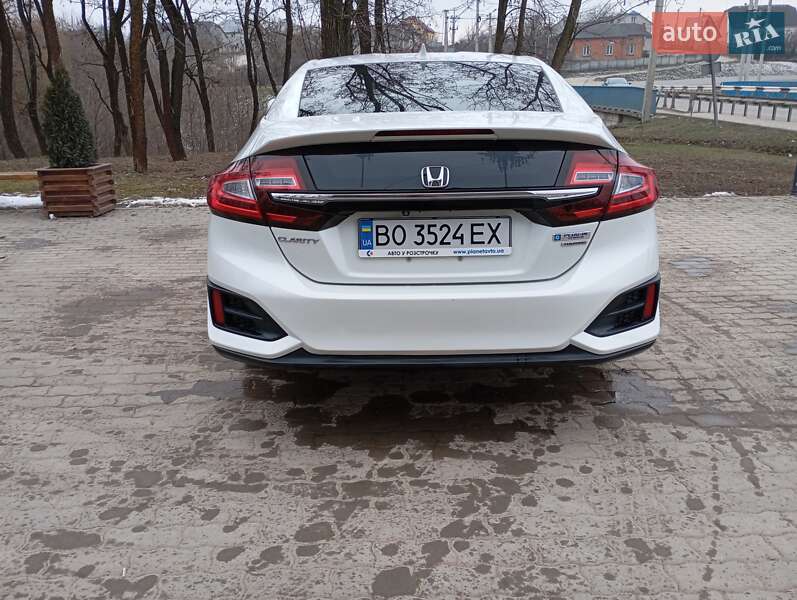 Седан Honda Clarity 2017 в Теребовле