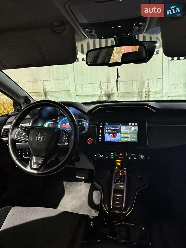 Седан Honda Clarity 2018 в Львові