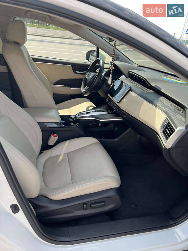 Седан Honda Clarity 2018 в Дніпрі