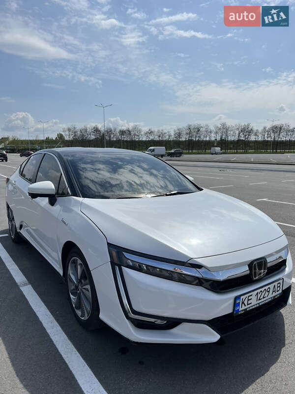 Седан Honda Clarity 2018 в Дніпрі