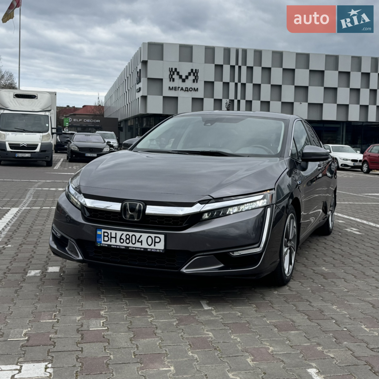 2019 Honda FCX Clarity - мініатюра 2