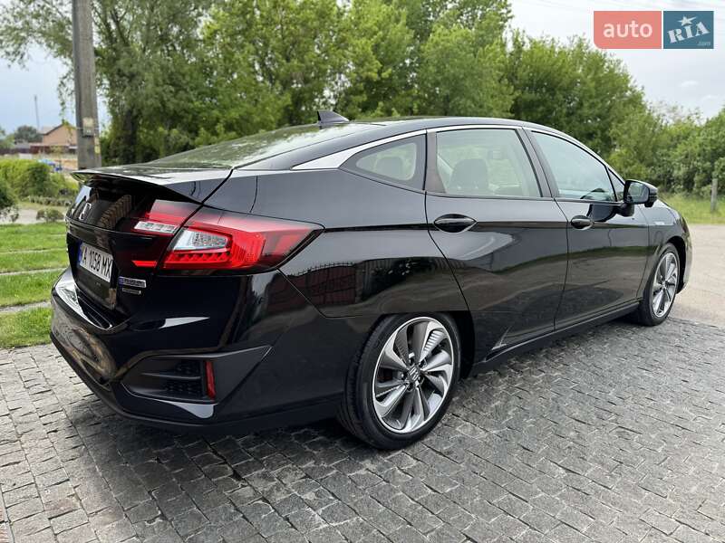 Седан Honda Clarity 2018 в Києві