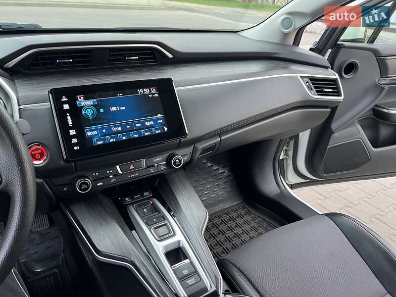 Седан Honda Clarity 2017 в Луцьку