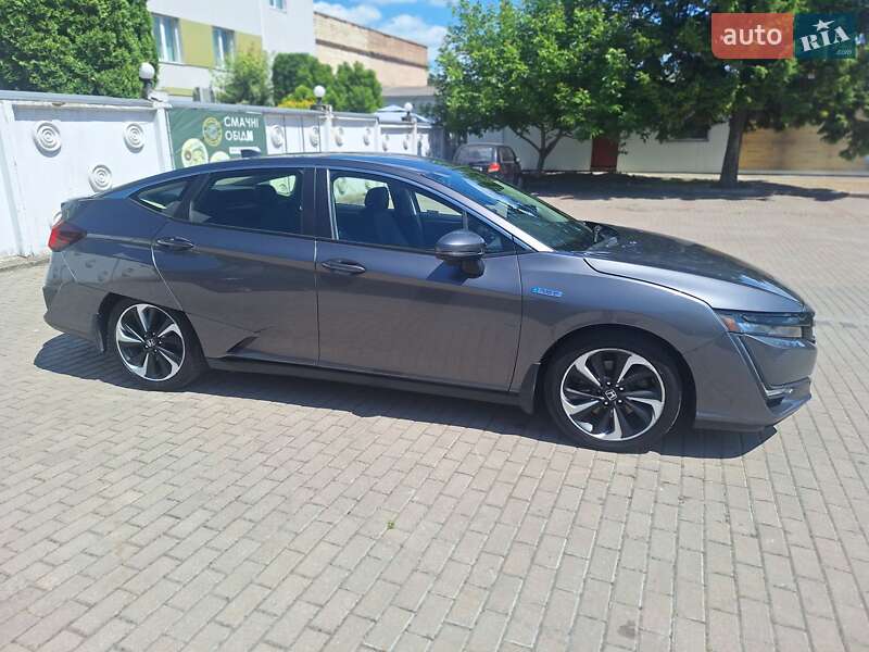 Седан Honda Clarity 2018 в Ровно