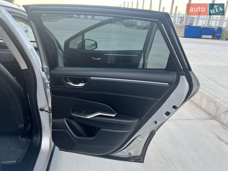 Седан Honda Clarity 2019 в Коростені