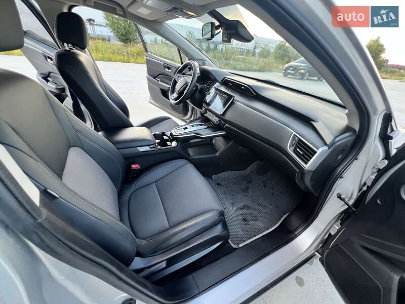 Седан Honda Clarity 2019 в Коростені