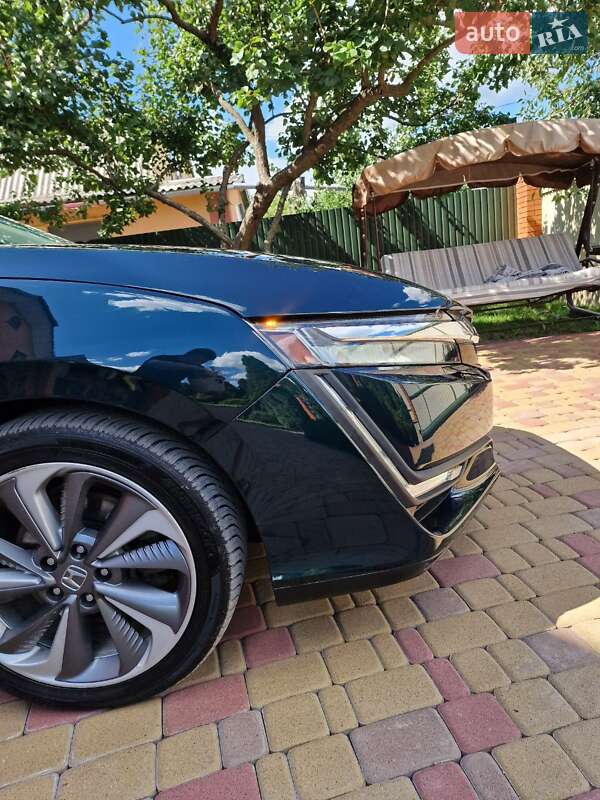 Седан Honda Clarity 2018 в Виннице