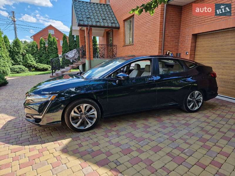 Седан Honda Clarity 2018 в Виннице