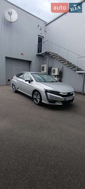Седан Honda Clarity 2018 в Кременчуці