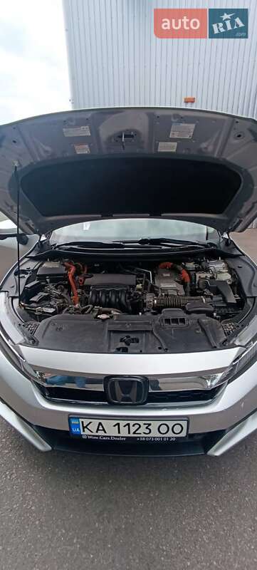 Седан Honda Clarity 2018 в Кременчуці