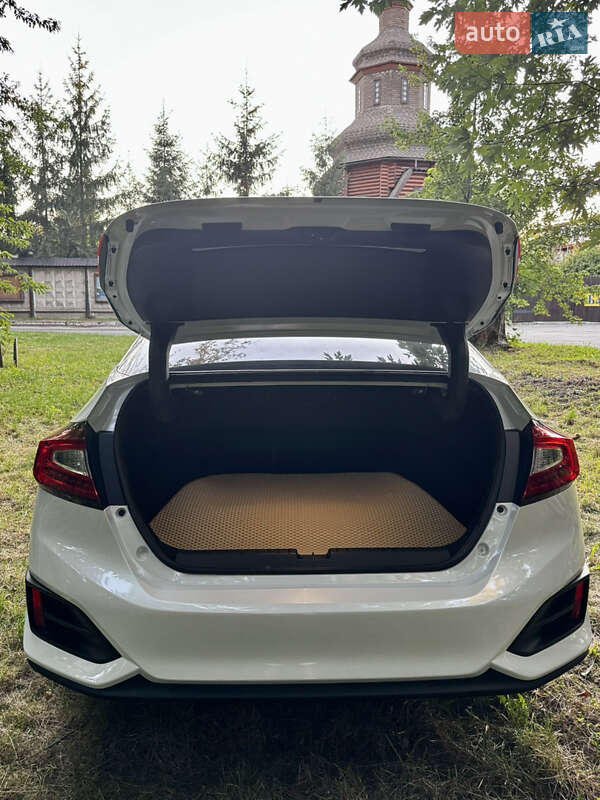 Седан Honda Clarity 2020 в Киеве