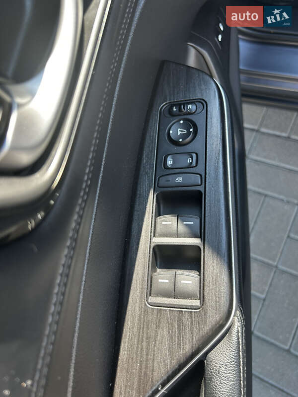 Седан Honda Clarity 2018 в Ровно