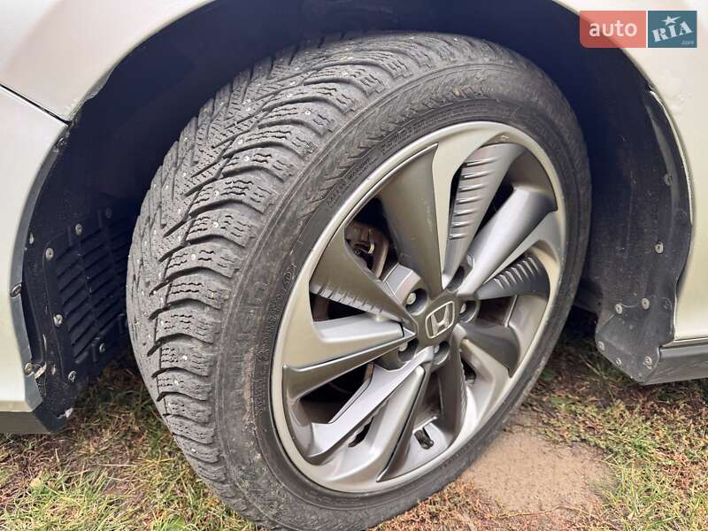 Седан Honda Clarity 2017 в Полтаве